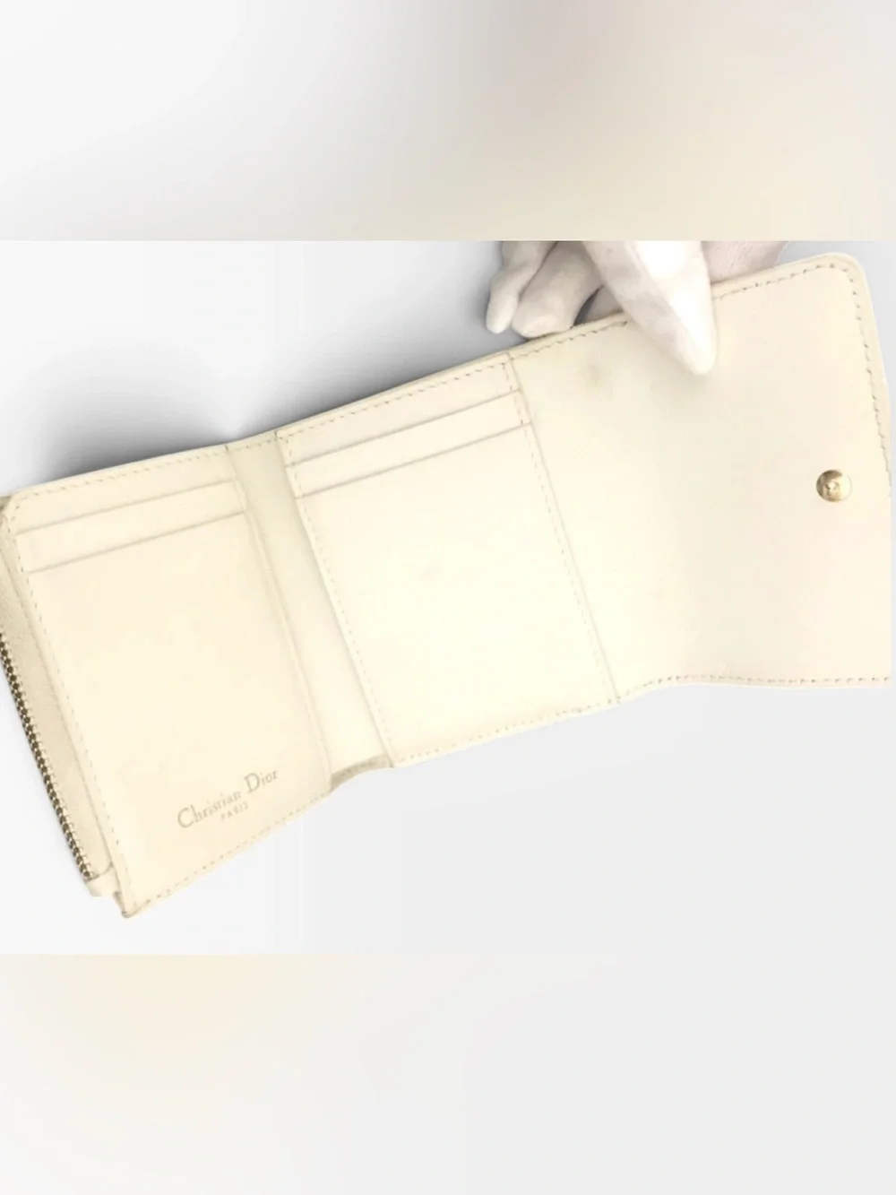 ✨🛍️ Christian Dior Pink and Cream Leather 30 Montaigne Compact Wallet